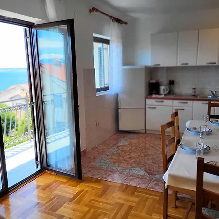 Apartment Nova Mar Novi *